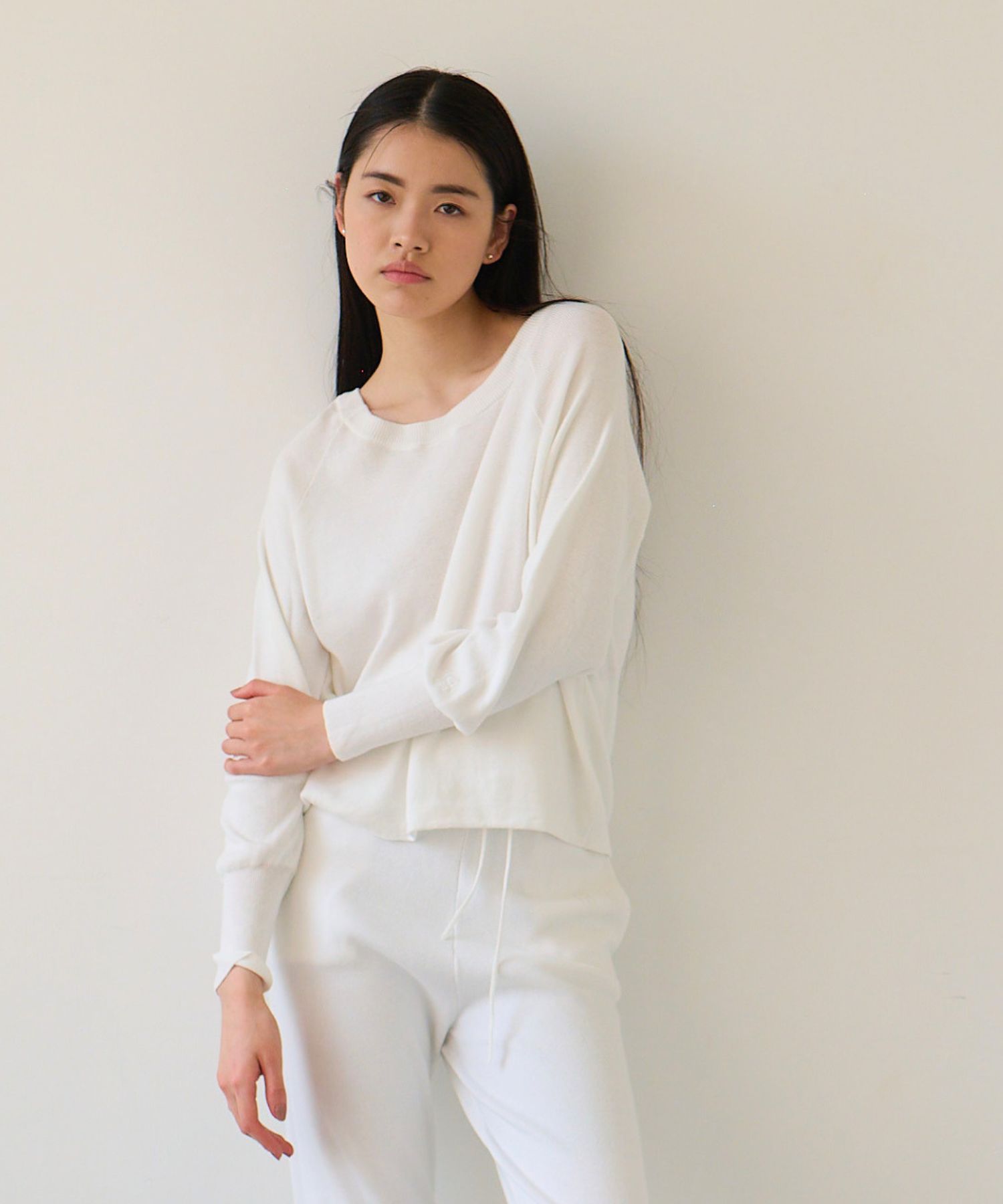 【40％OFF】LOVE GIVES LOVE コラボプルオーバー