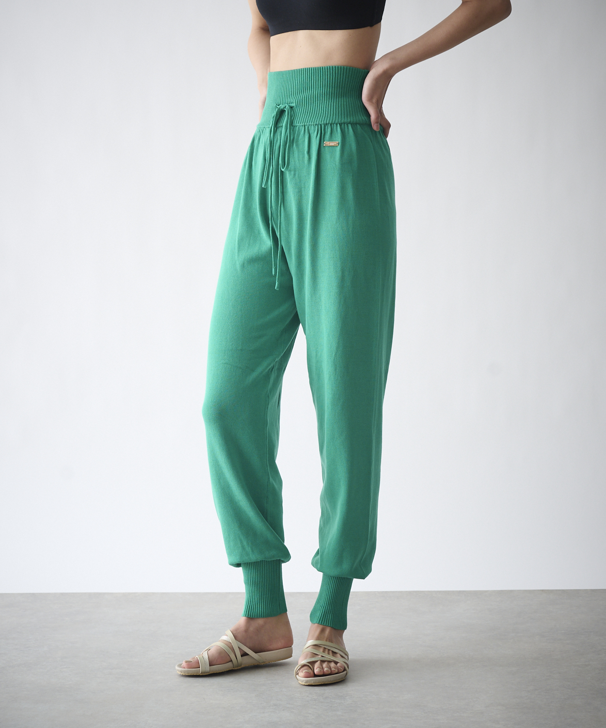 【60％OFF】リヨセル×プロテイン混ジョガーパンツ